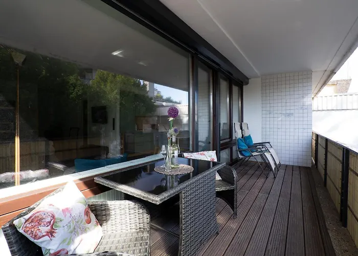 Appartementhaus Terrassenhuegel Strandsuite シャルボイツ